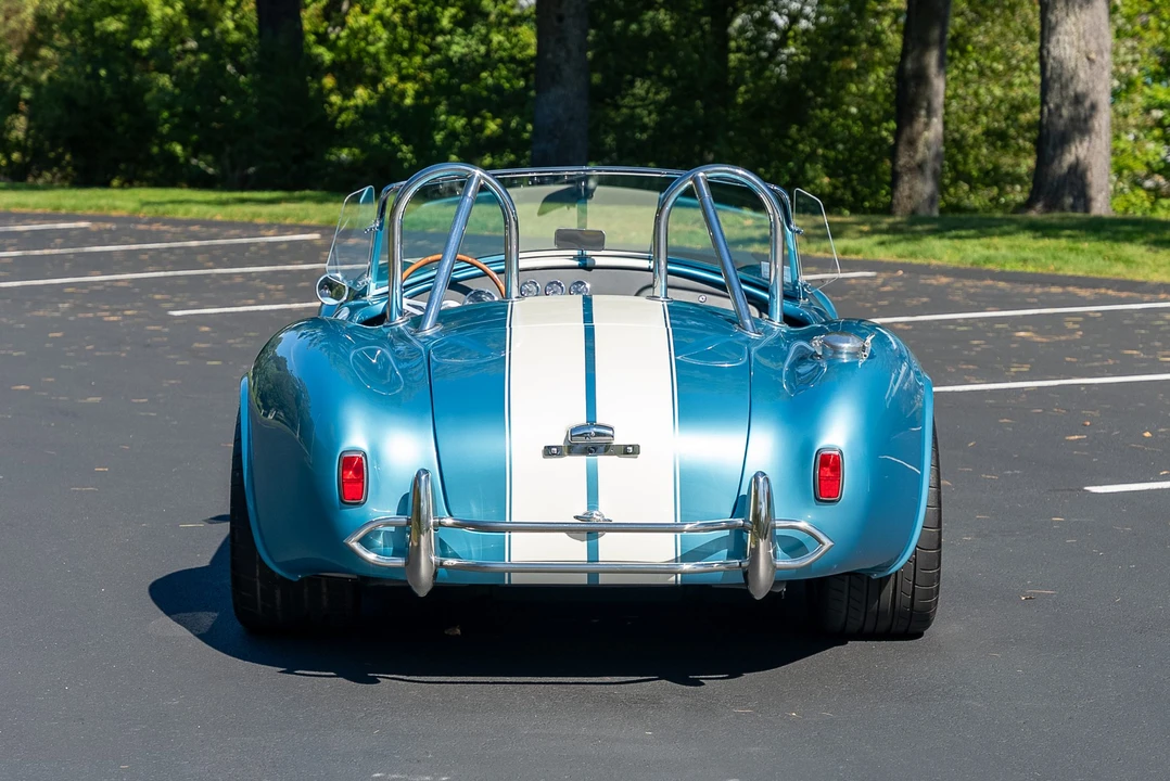 Shelby Cobra Replica - Image 23 of 31