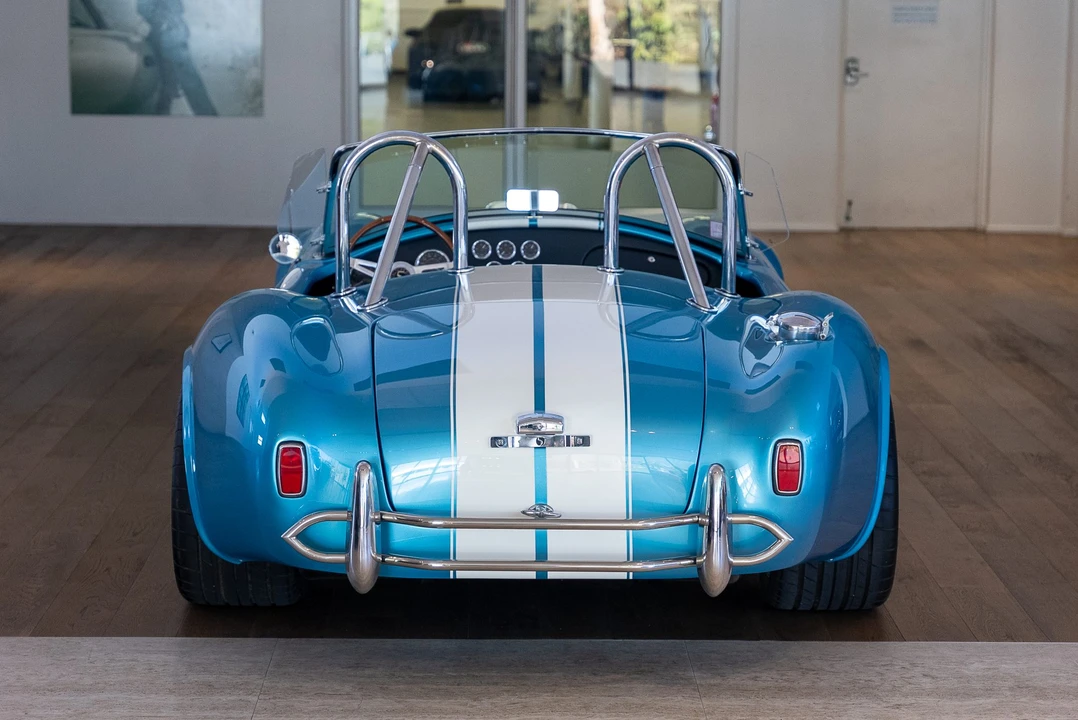 Shelby Cobra Replica - Image 26 of 31