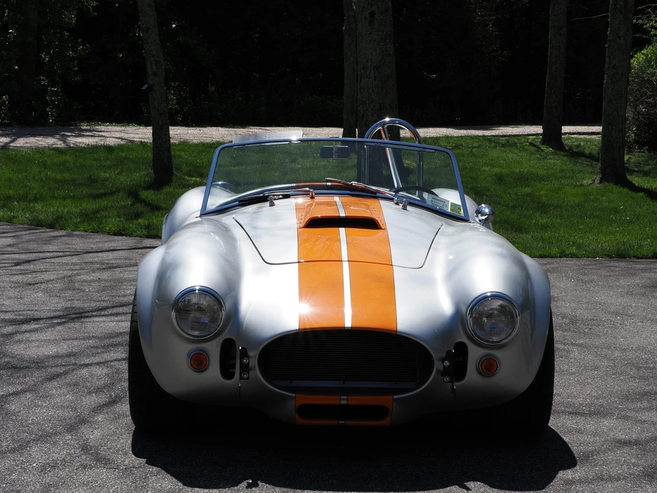 Shelby Cobra Replica - Image 5 of 31