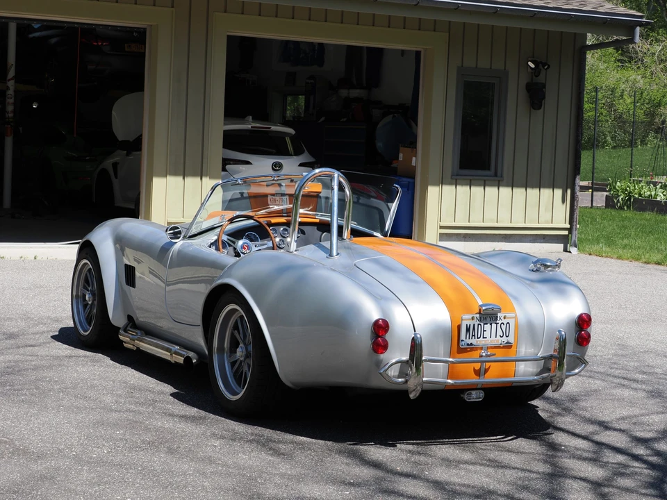 Shelby Cobra Replica - Image 12 of 31