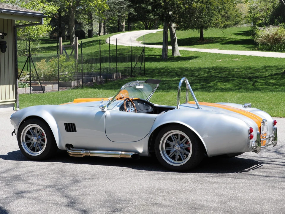 Shelby Cobra Replica - Image 13 of 31