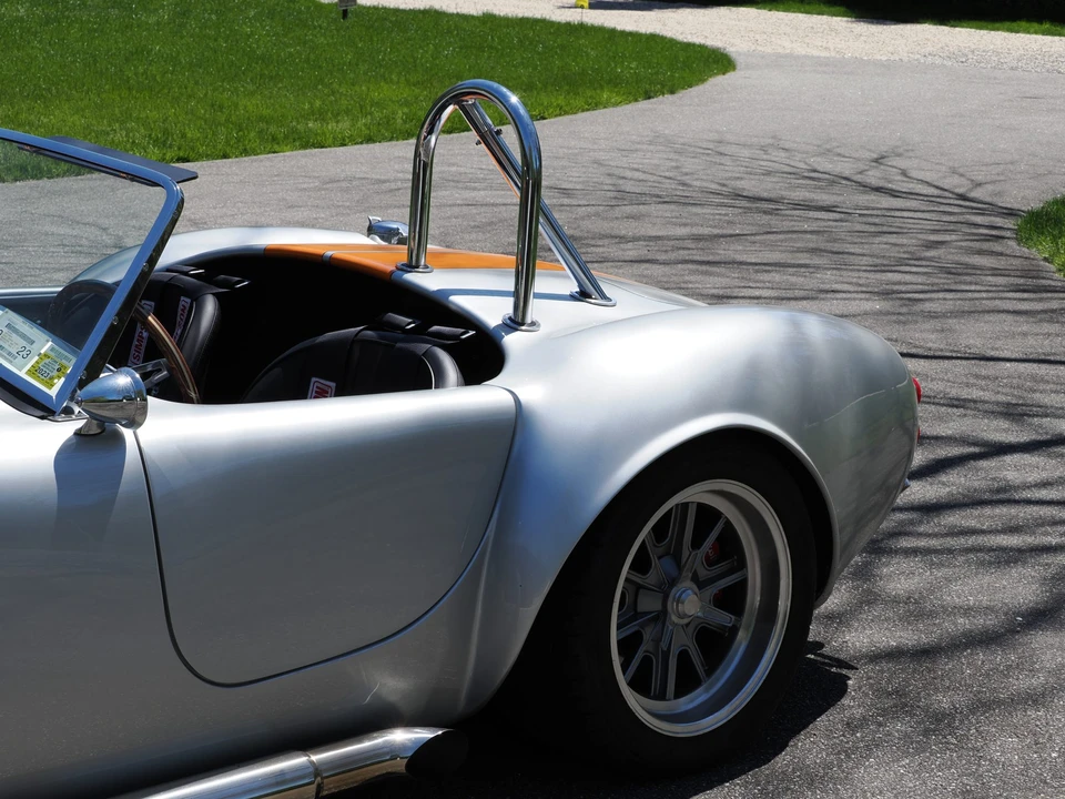 Shelby Cobra Replica - Image 16 of 31