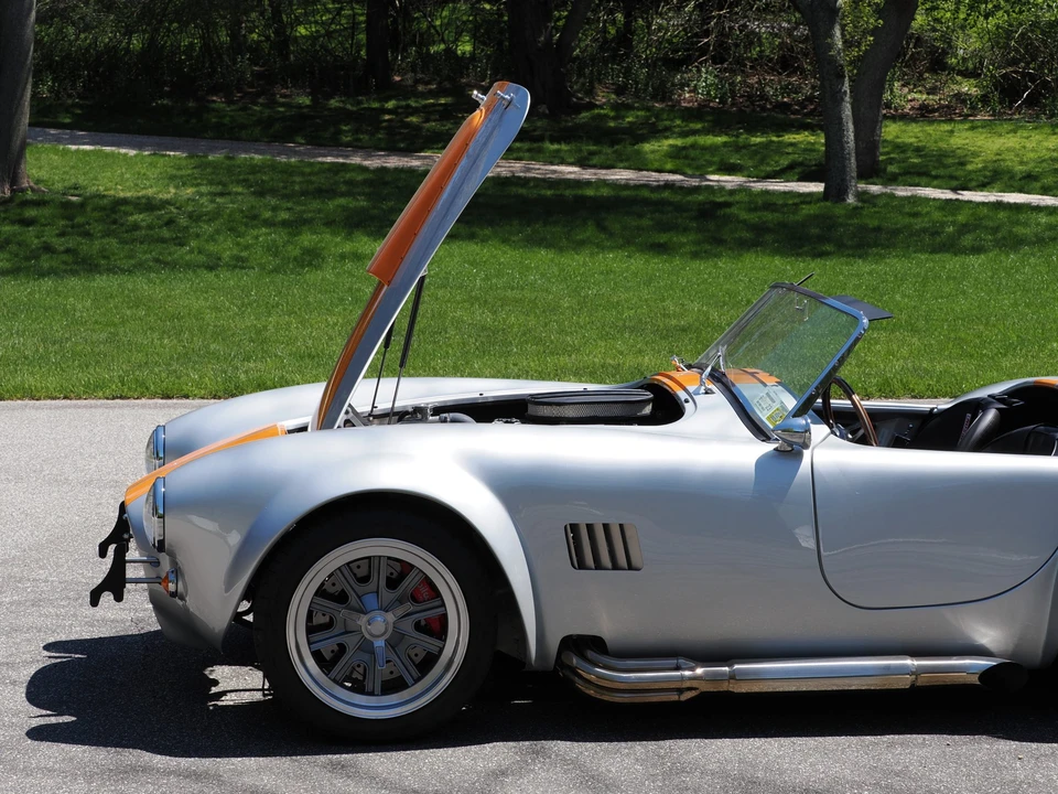 Shelby Cobra Replica - Image 18 of 31