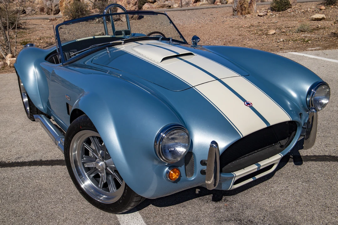 Shelby Cobra Replica - Image 6 of 31