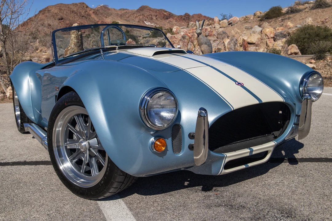 Shelby Cobra Replica - Image 5 of 31