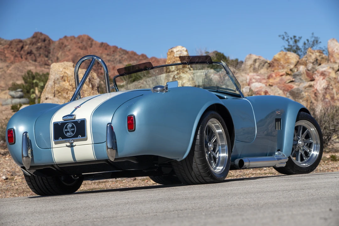 Shelby Cobra Replica - Image 24 of 31