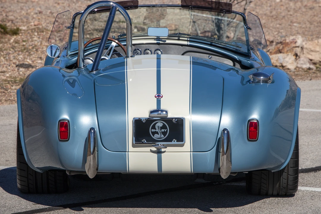Shelby Cobra Replica - Image 21 of 31
