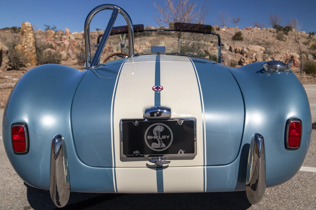Shelby Cobra Replica - Image 22 of 31