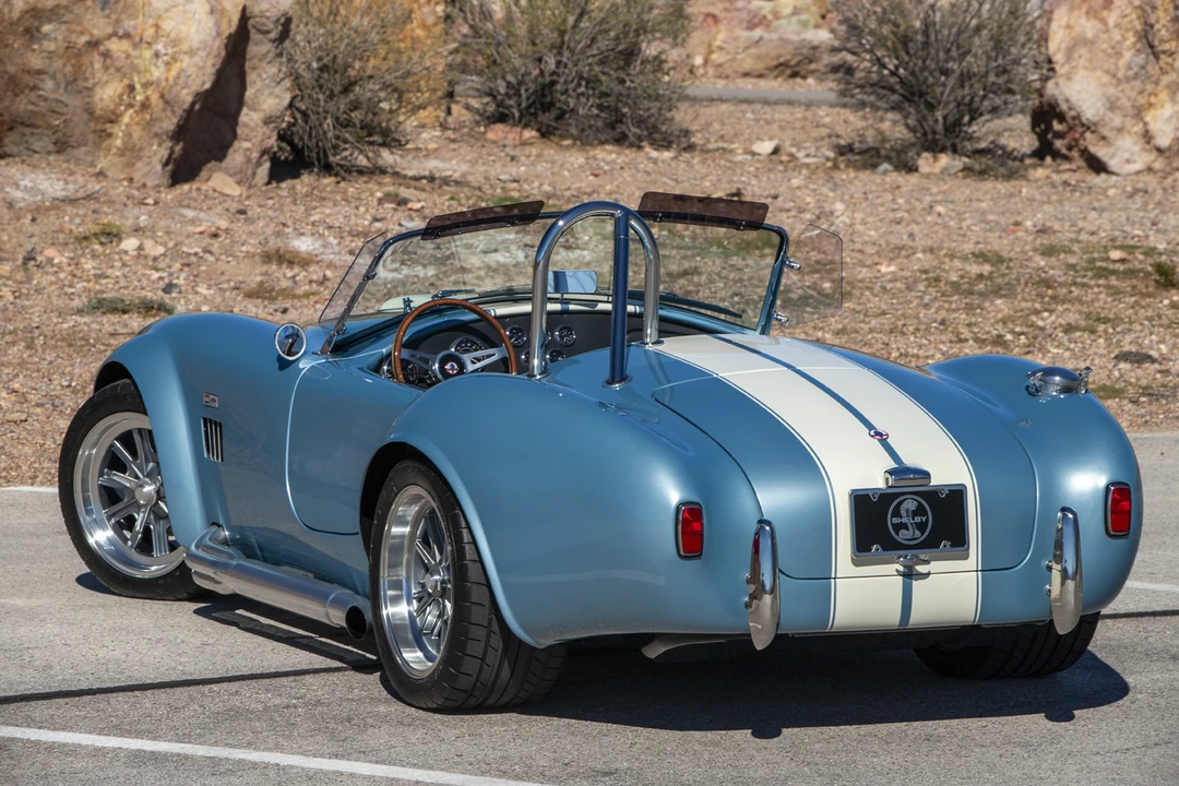 Shelby Cobra Replica - Image 17 of 31