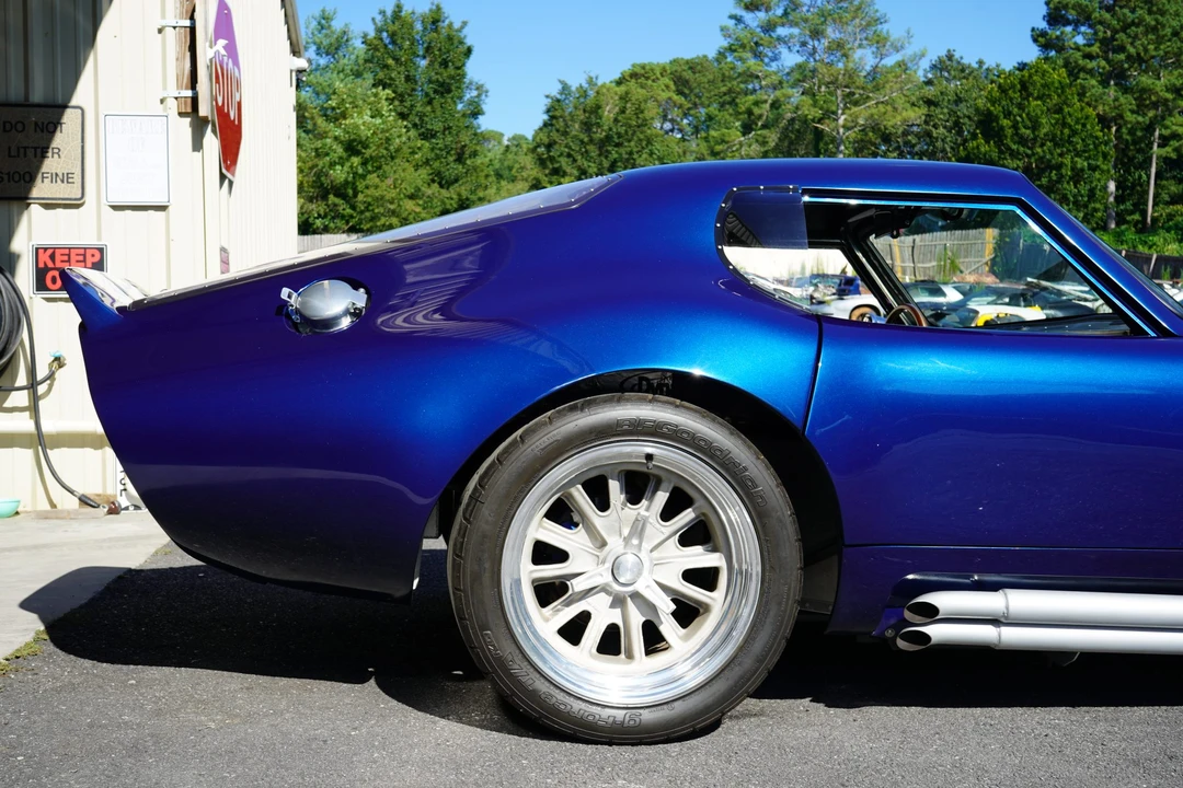 Factory Five Type 65 - Image 16 of 31