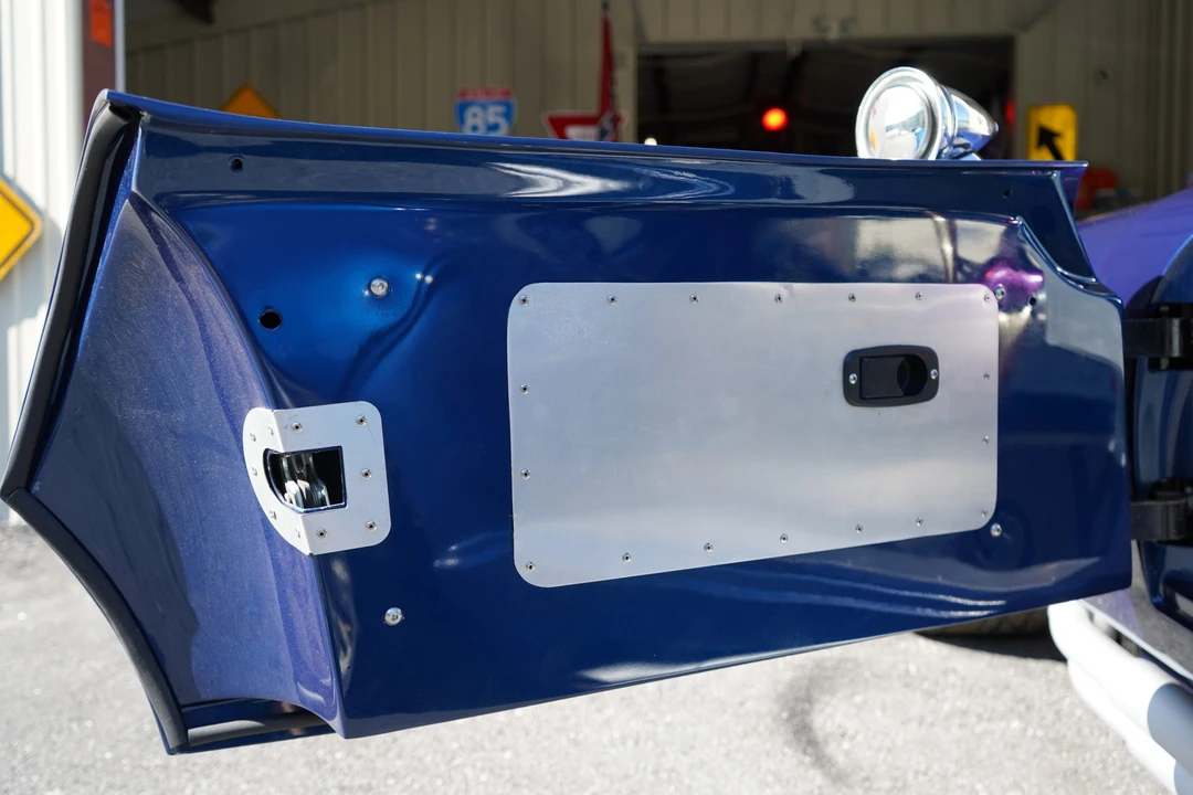 Factory Five Type 65 - Image 25 of 31