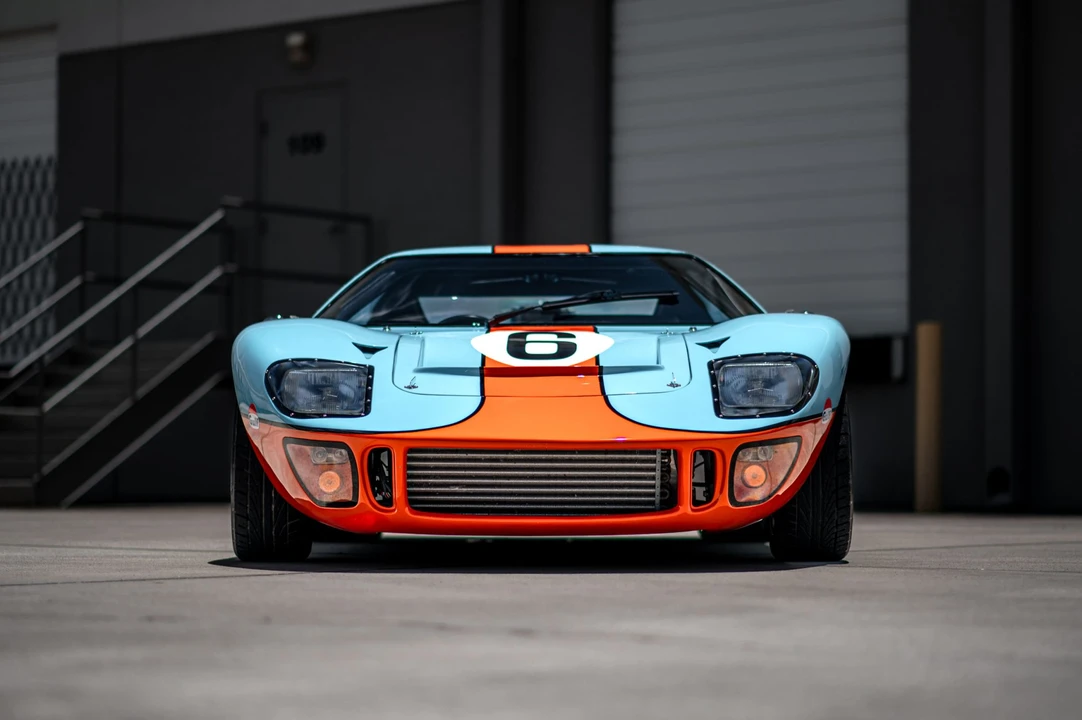 Ford Replica - Image 3 of 31
