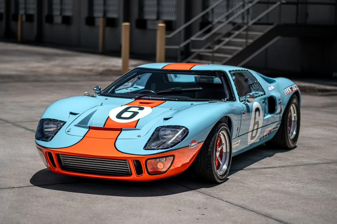Ford Replica - Image 4 of 31