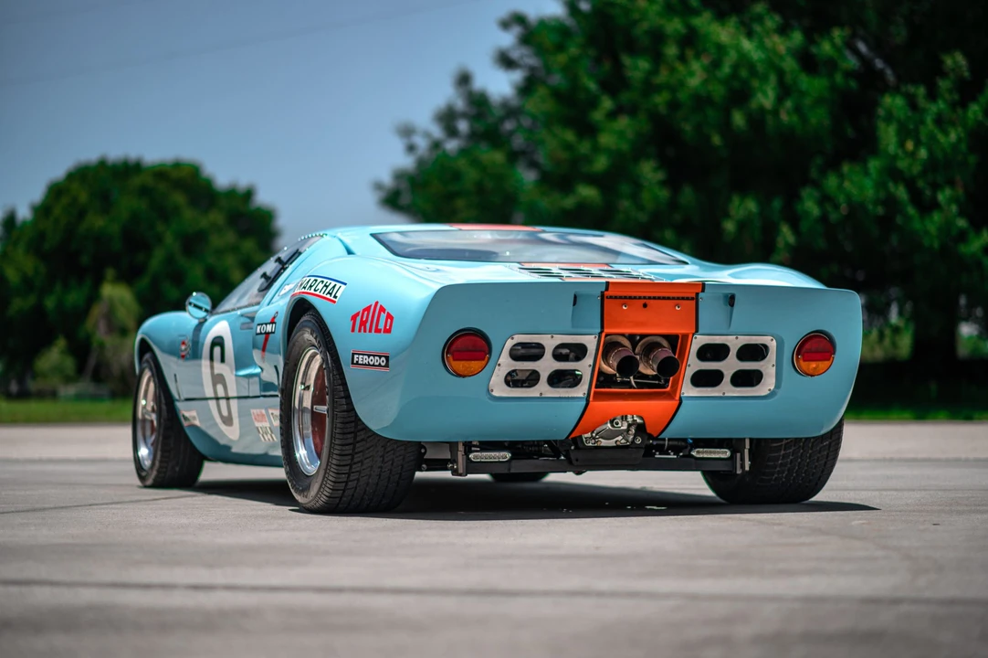 Ford Replica - Image 10 of 31