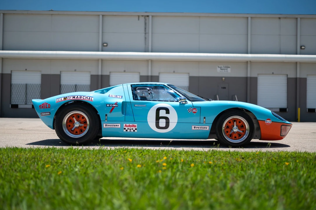 Ford Replica - Image 31 of 31