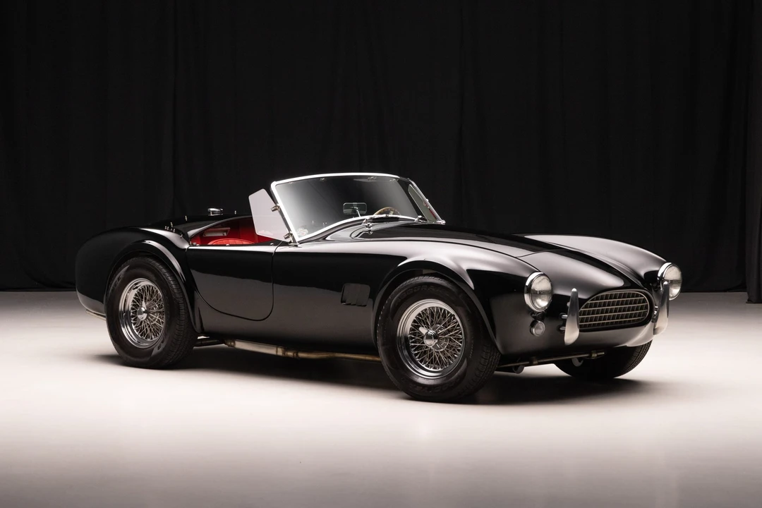 Shelby Cobra Replica - Image 12 of 31