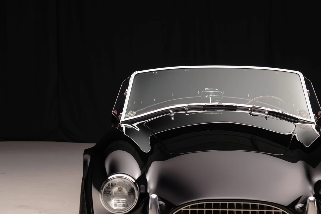 Shelby Cobra Replica - Image 15 of 31