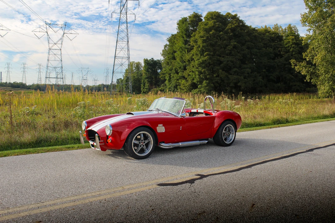 Shelby Cobra Replica - Image 10 of 31