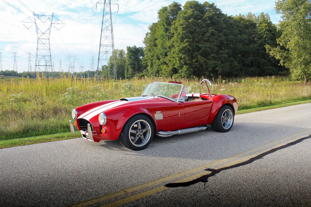 Shelby Cobra Replica - Image 9 of 31