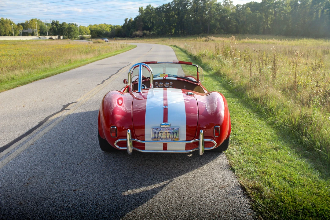 Shelby Cobra Replica - Image 14 of 31