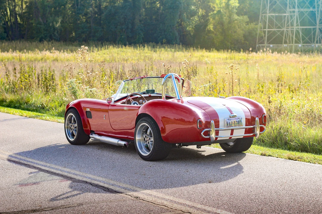 Shelby Cobra Replica - Image 13 of 31