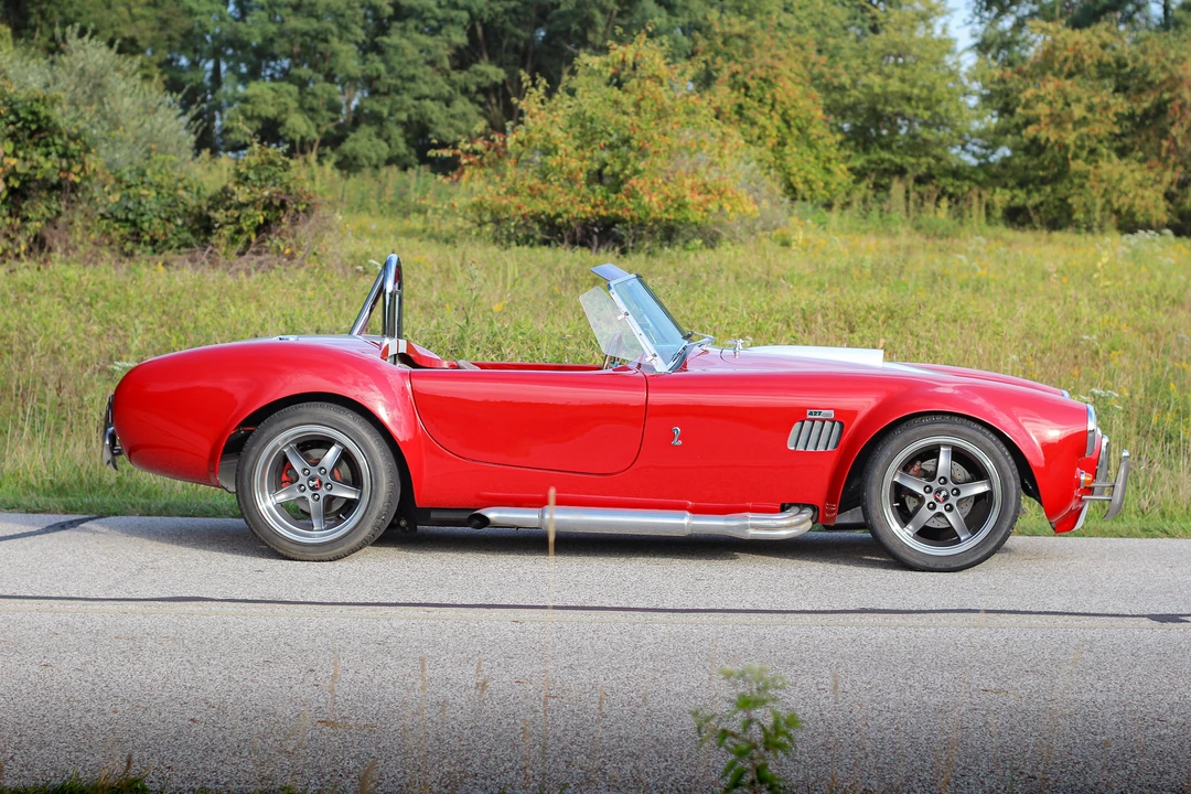 Shelby Cobra Replica - Image 20 of 31
