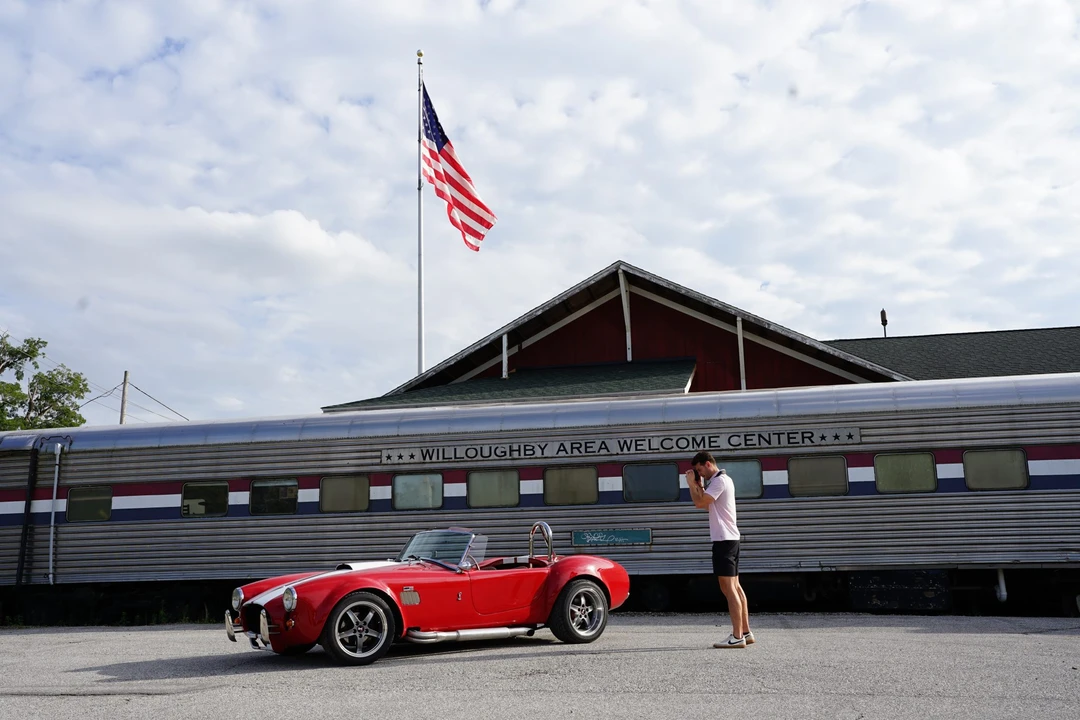 Shelby Cobra Replica - Image 29 of 31