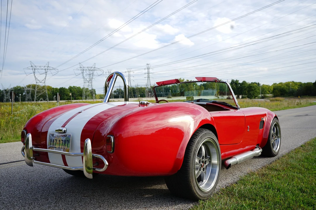 Shelby Cobra Replica - Image 18 of 31