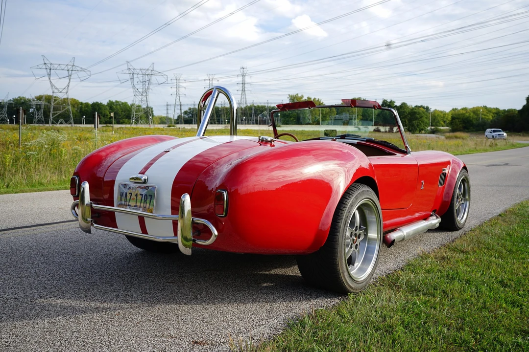 Shelby Cobra Replica - Image 16 of 31