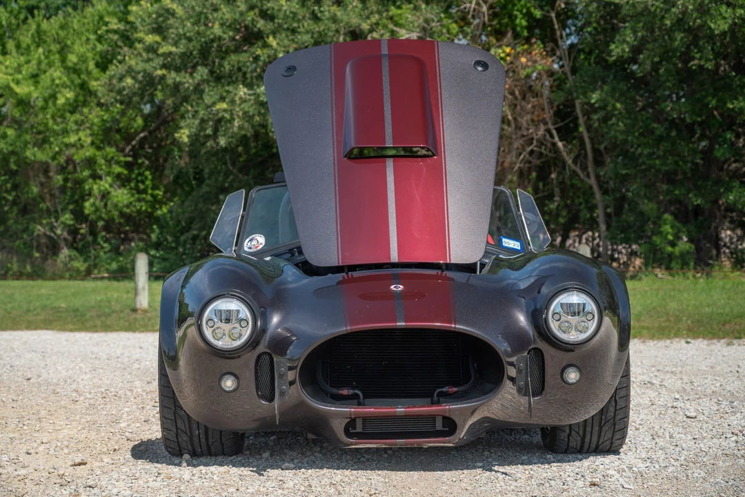 Shelby Cobra Replica - Image 12 of 31