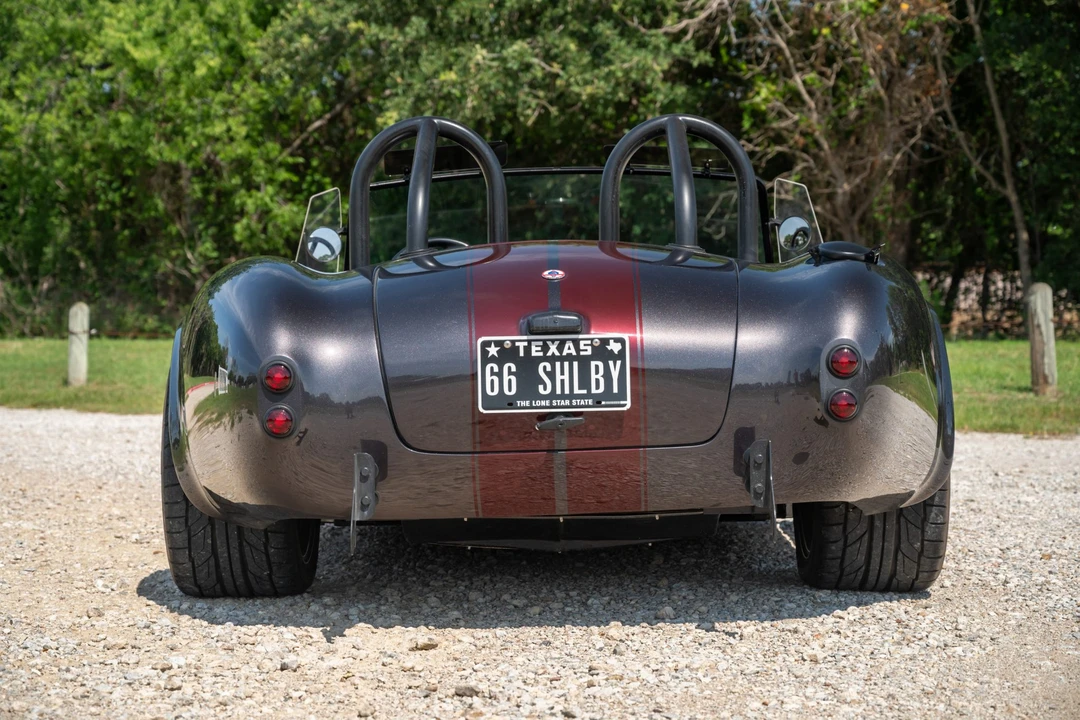 Shelby Cobra Replica - Image 7 of 31
