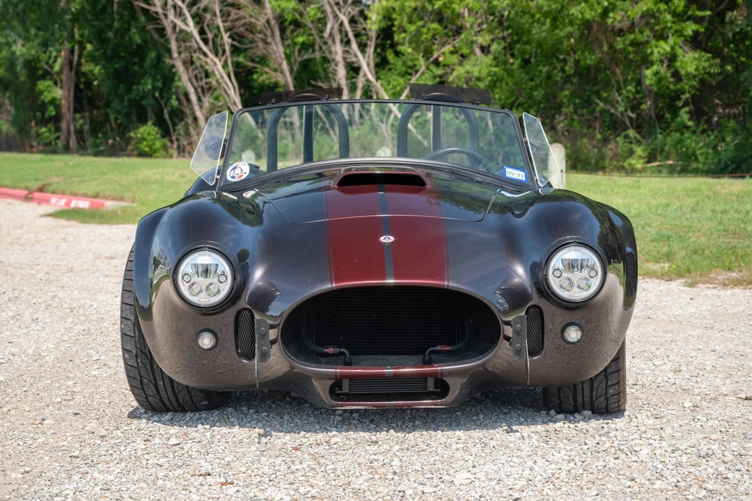 Shelby Cobra Replica - Image 3 of 31