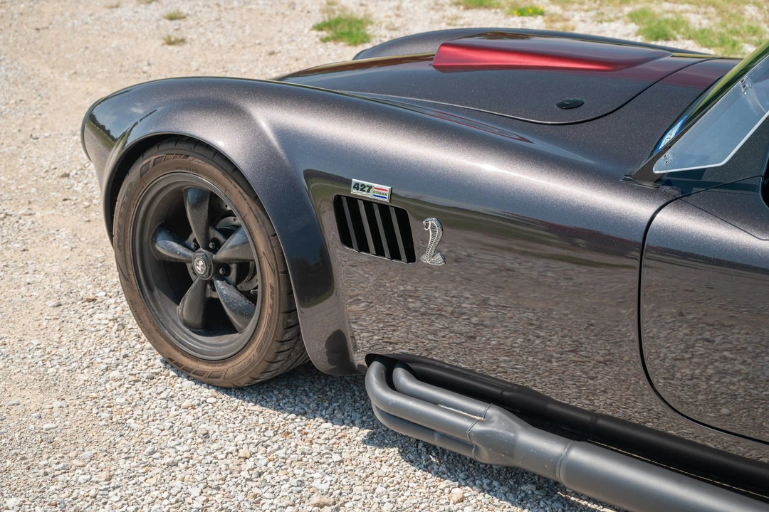 Shelby Cobra Replica - Image 17 of 31