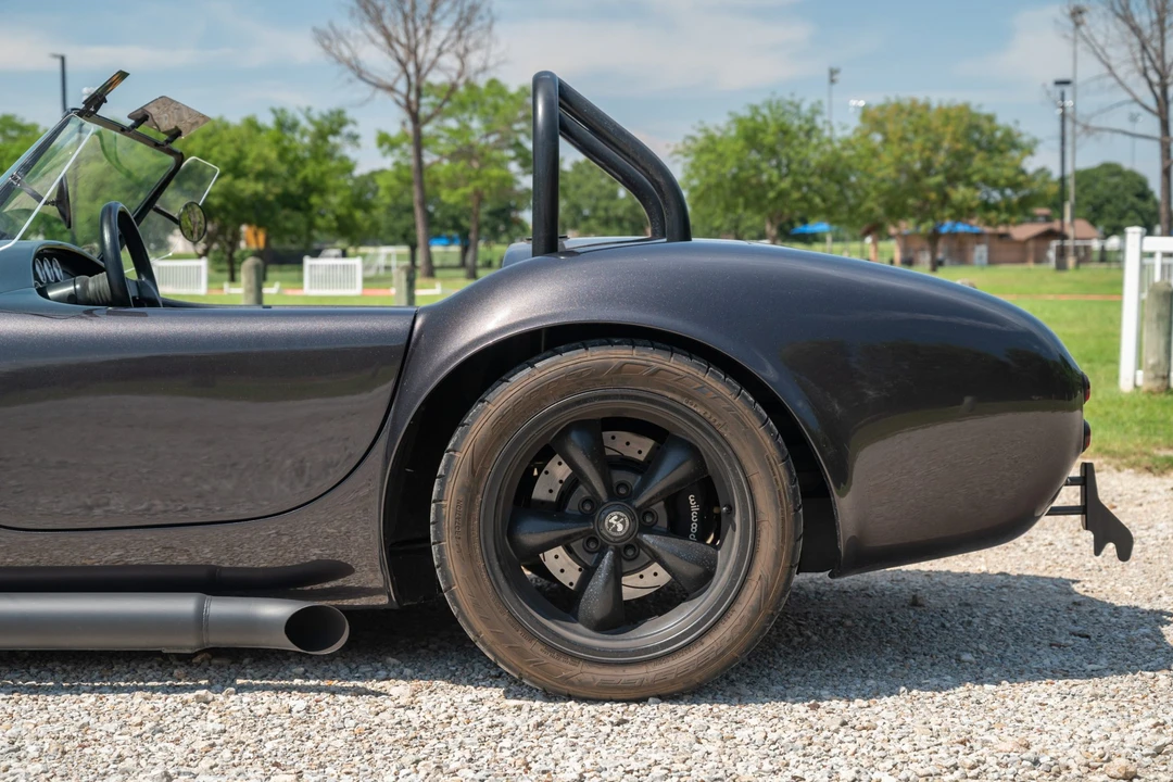 Shelby Cobra Replica - Image 14 of 31
