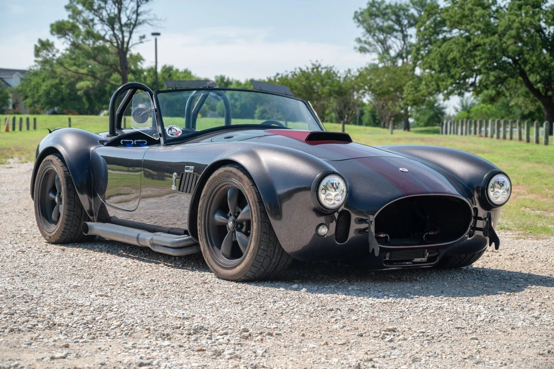 Shelby Cobra Replica - Image 4 of 31