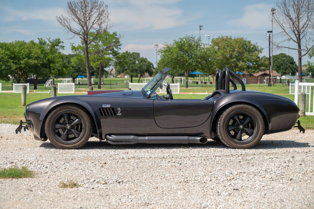 Shelby Cobra Replica - Image 9 of 31