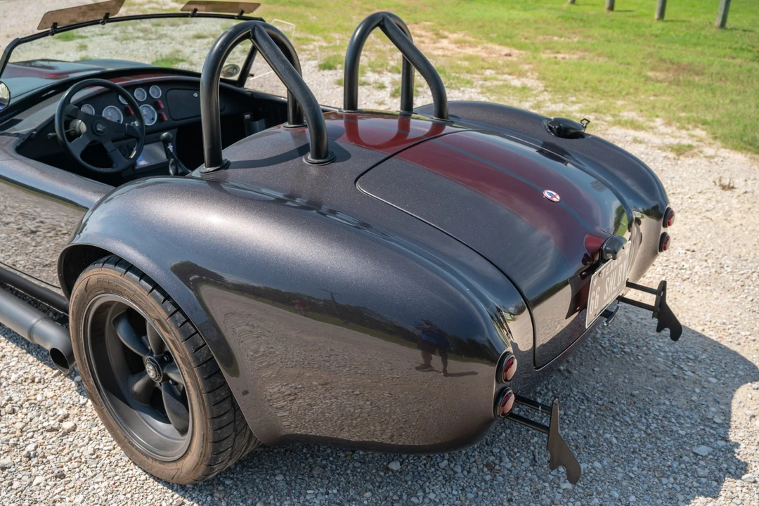 Shelby Cobra Replica - Image 21 of 31