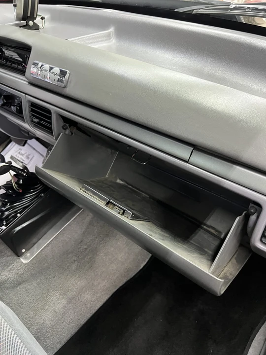 1995 Ford F-Series 9th Gen - Image 26 of 31
