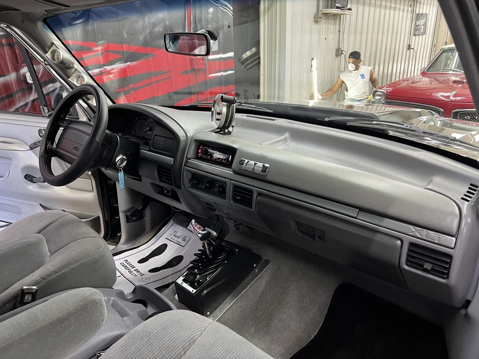 1995 Ford F-Series 9th Gen - Image 17 of 31