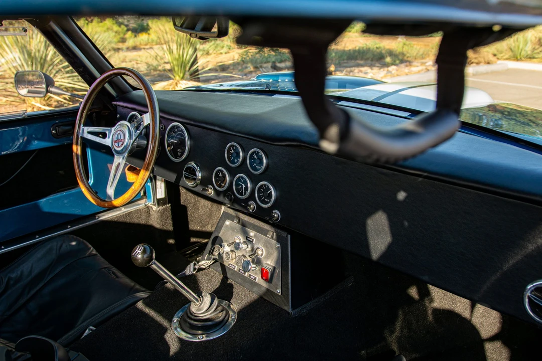 Shelby Daytona Replica - Image 30 of 31