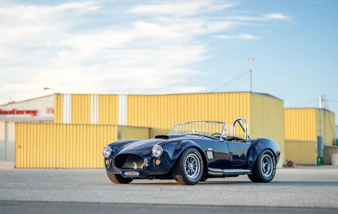 Shelby Cobra Replica - Image 16 of 31