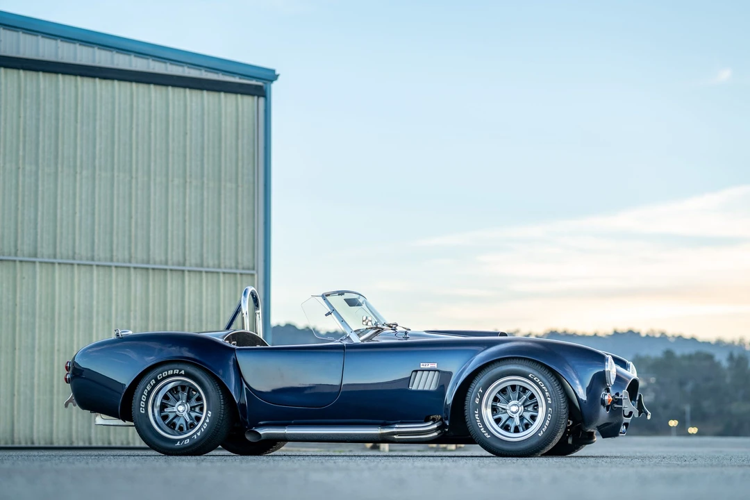 Shelby Cobra Replica - Image 28 of 31