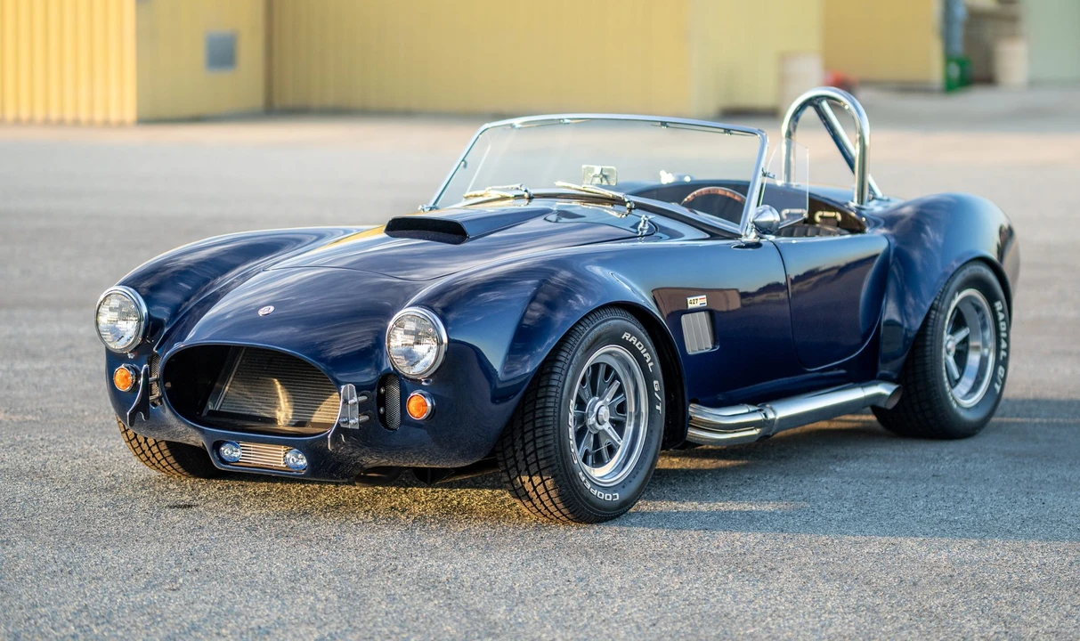 Shelby Cobra Replica - Image 18 of 31