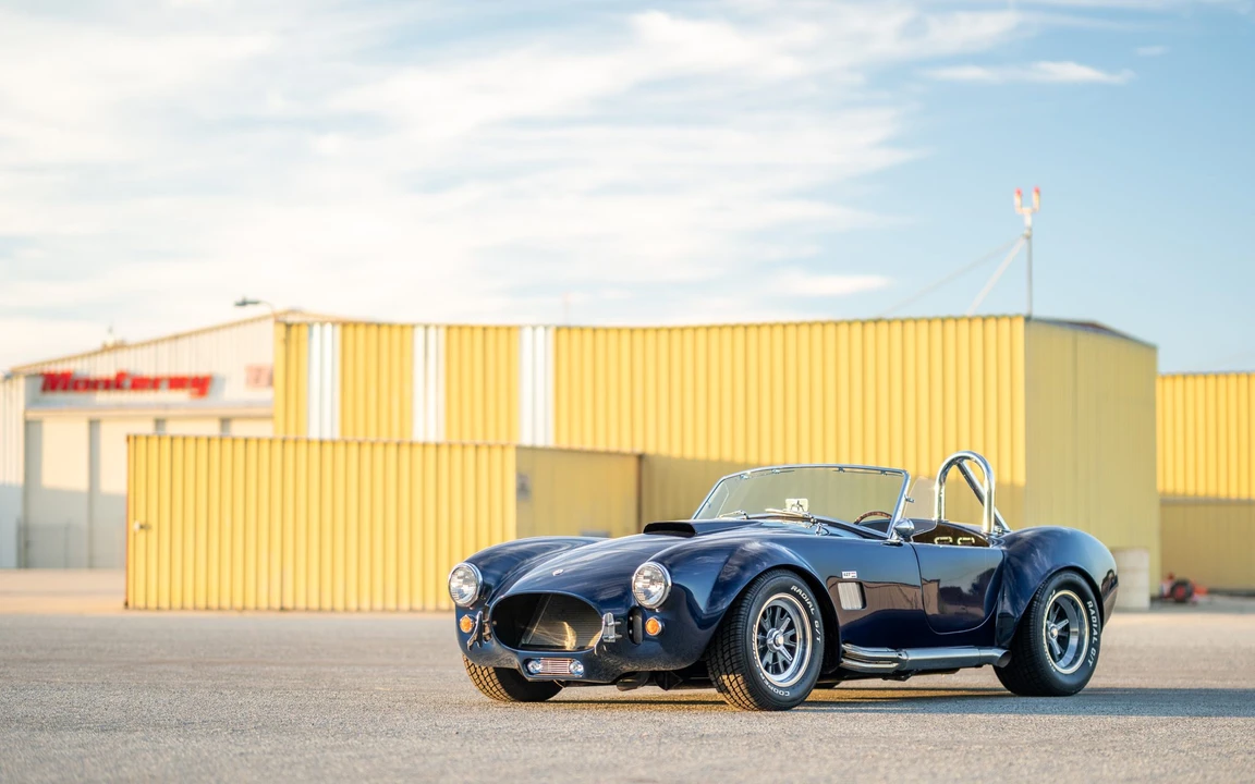 Shelby Cobra Replica - Image 22 of 31