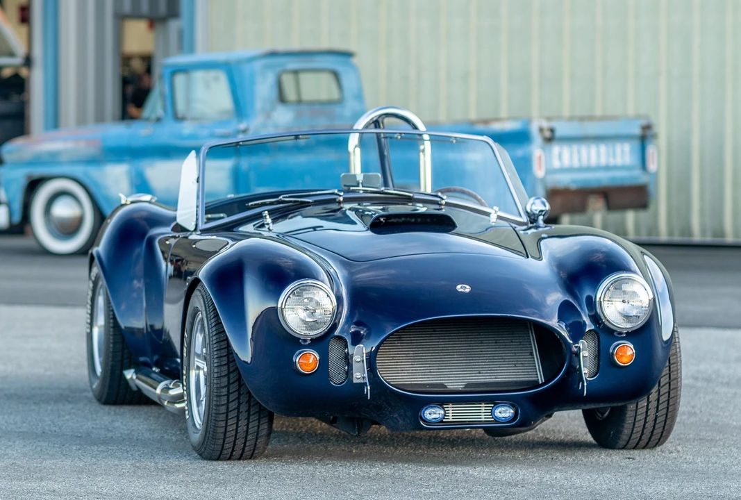 Shelby Cobra Replica - Image 23 of 31