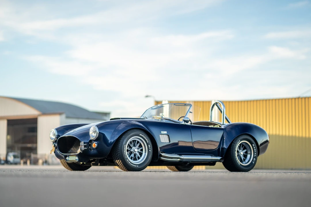 Shelby Cobra Replica - Image 4 of 31