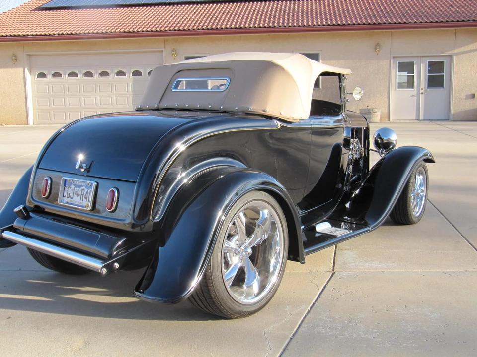 Ford Hot Rod - Image 15 of 31