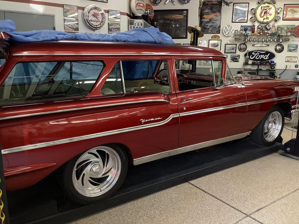 1958 Chevrolet Task Force - Image 15 of 31