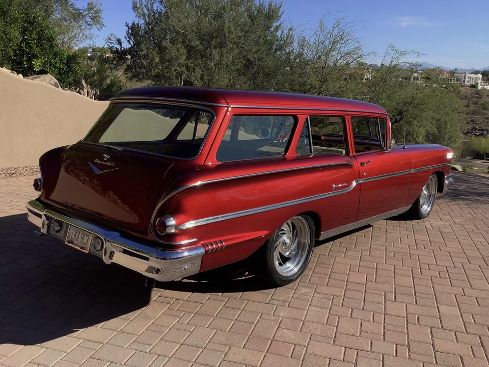 1958 Chevrolet Task Force - Image 9 of 31