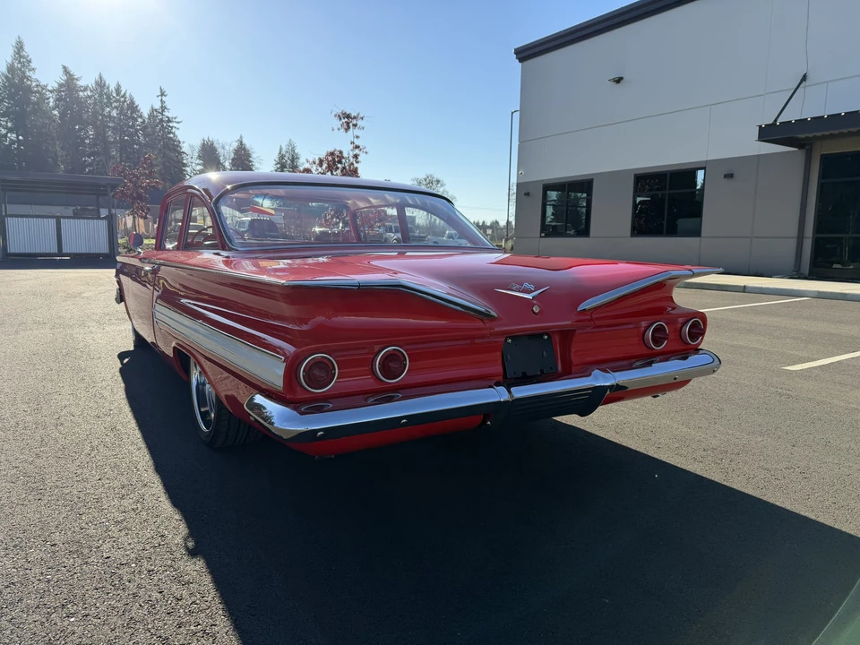 1960 Chevrolet Biscayne - Image 10 of 31